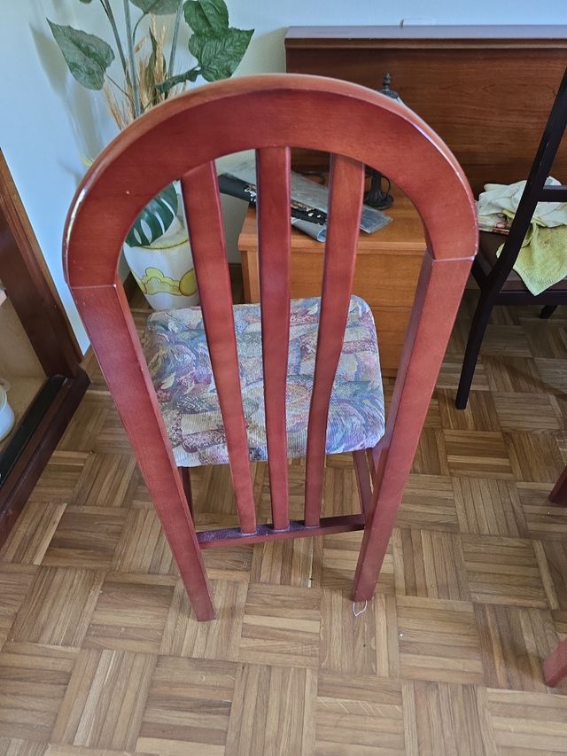 3 Sillas madera - Multicolor