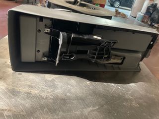 Bracciolo e consolle centrale BMW e46 con pulsanti