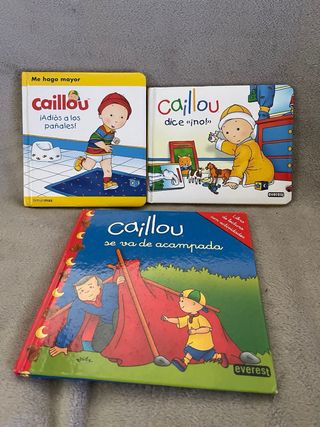 Casa del árbol Caillou + libros