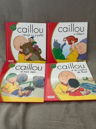 Casa del árbol Caillou + libros