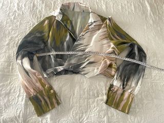 Crop top satin estampado T. M Nuevo