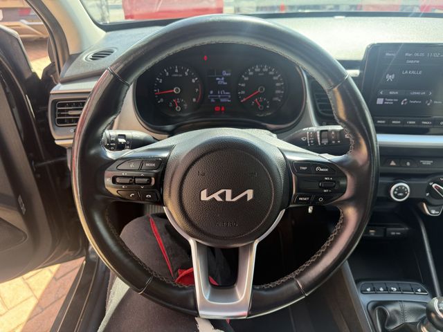🚗 KIA Stonic 2023 🚗 ¡ 242€ SIN ENTRADA !