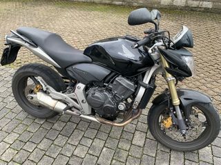 Honda Hornet 600 - Moto