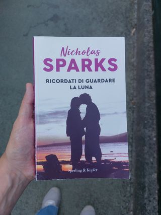Ricordati di guardare la luna