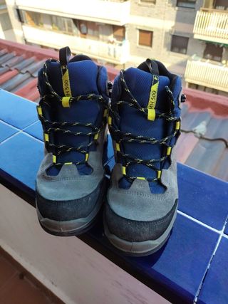 Botas montaña niño Decathlon n39