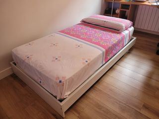 Cama juvenil blanca