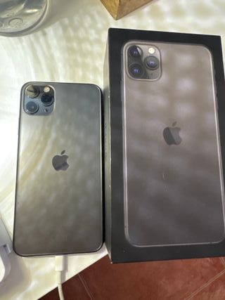 iPhone 11 Pro Max 64GB - Grigio siderale