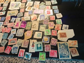 8000 Sellos antiguos España y extranjeros