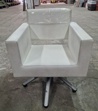 Sillón giratorio blanco - piel sintética