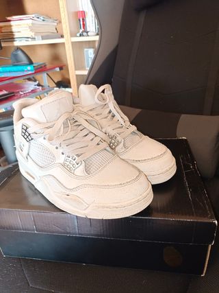 Zapatillas Jordan 4 blancas talla 40