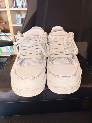 Zapatillas Jordan 4 blancas talla 40
