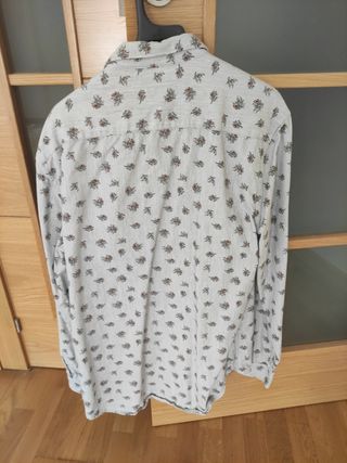 Camisa Zara Man XL- Gris Claro Estampada