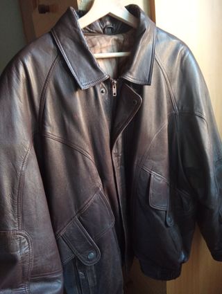 Chaqueta cuero marrón años 90