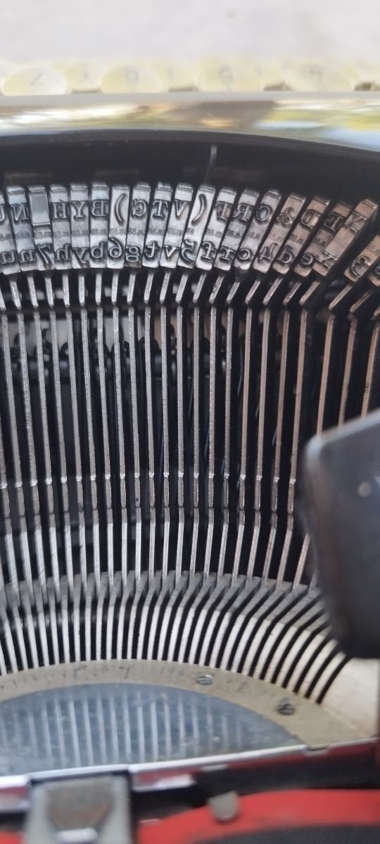 Máquina escribir TIPPA Adler antigua