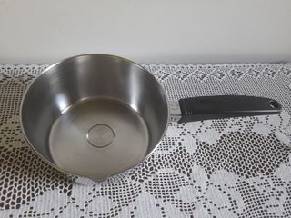 Pentolino per tutti i piani in acciaio inox con ma