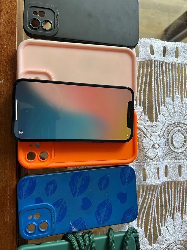 iPhone 12 negro 64GB