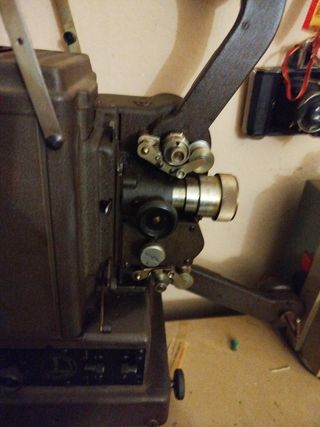 Proyector de Cine 8/9,5/16mm. 250 e