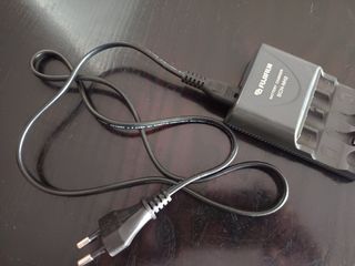 Cargador pilas Fujifilm BCH-NH2