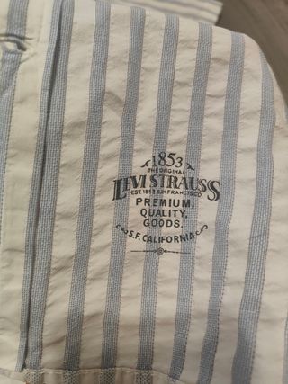 Camicia Levi's a righe bianche e azzurre
