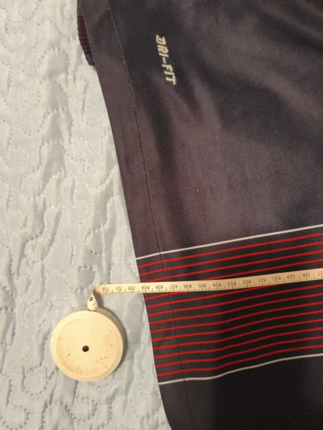 Camiseta PSG Talla S/M.Escudo temporada 2016/2017