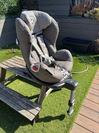 Cybex Sirona Q i-Size Plus