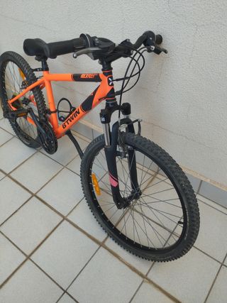 Bicicleta BTWIN Rockrider 240