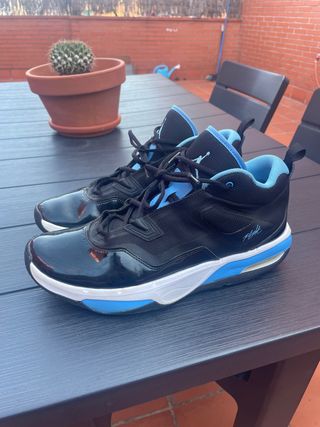 Zapatillas Jordan Stay Loyal 3 - Black/Blue