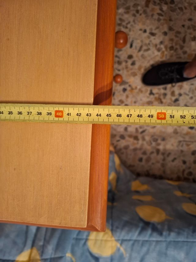 Cómoda madera 4 cajones