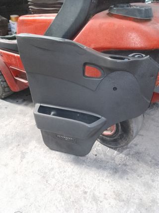 Tapizado puerta Iveco Daily