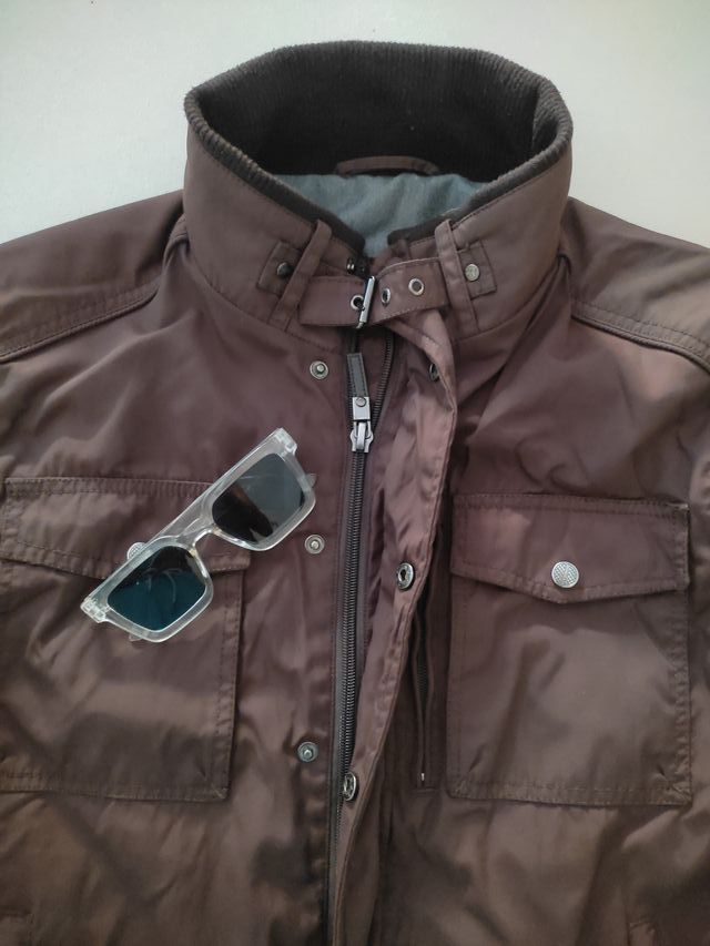 Chaqueta hombre marca Cortefiel marrón