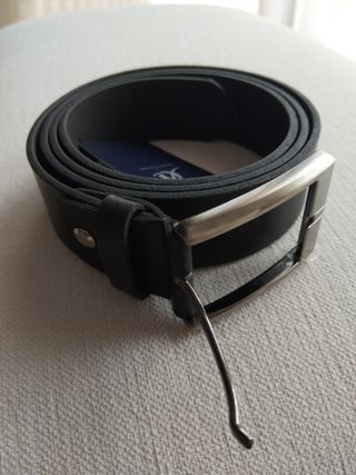 Cinturón cuero negro hombre