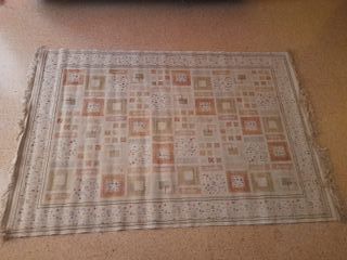 Tappeto 200 x 130 cm con motivo quadrato