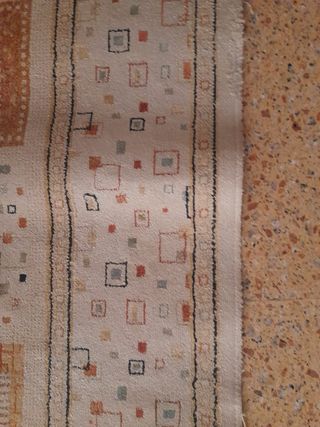 Tappeto 200 x 130 cm con motivo quadrato