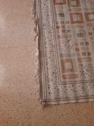 Tappeto 200 x 130 cm con motivo quadrato