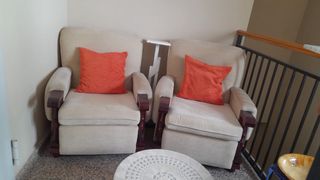 ¡Conjunto de sillones cómodos y elegantes!