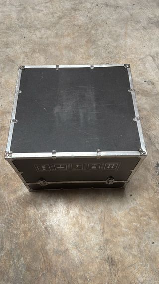 Baúl transporte 60x54x50cm - Madera y metal