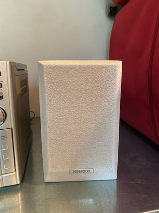 Kenwood RXD-M47WM Radio Cassette-CD con altavoces