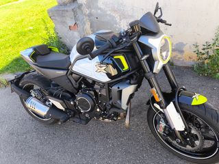 Cf Moto 700 CLX Sport