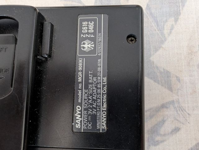 Radio Cassette Sanyo Bass Xpander