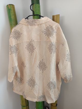 Camisa Zara beige hombre bolsillo Nueva