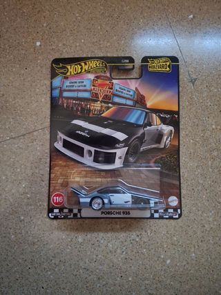 Hot Wheels Porsche 935 Premium