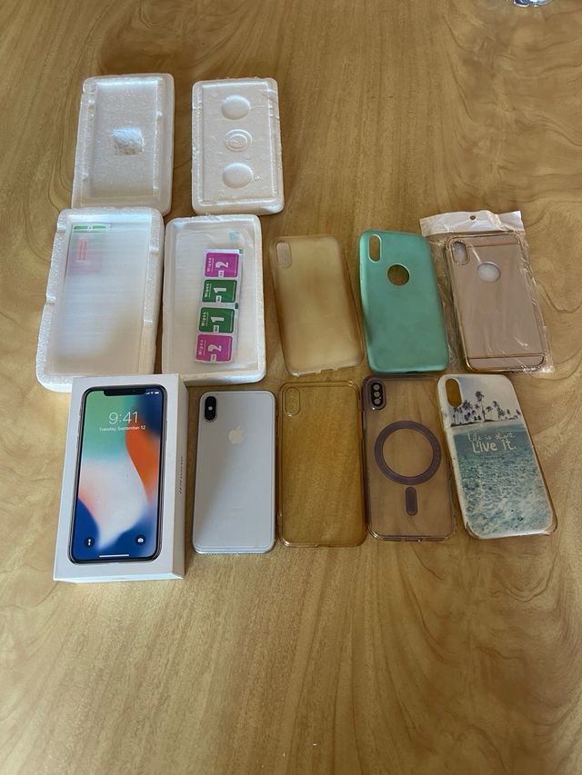 iPhone X 256GB Plata
