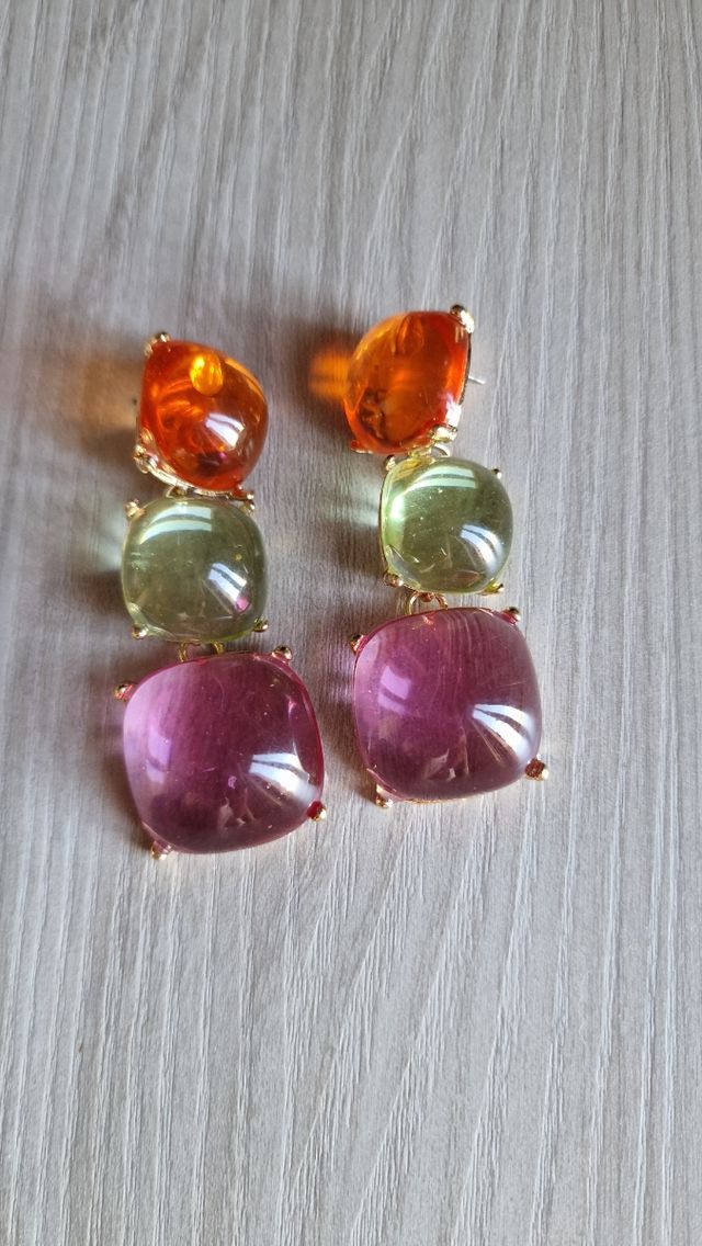 Orecchini Zara resina colorata