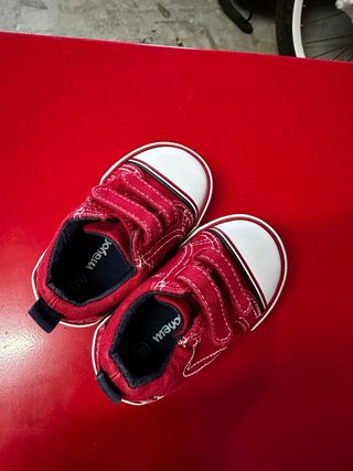 Zapatillas Mayoral bebé - talla 20