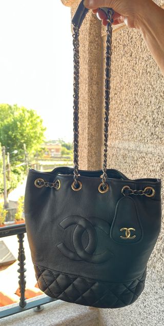 Bolso Chanel vintage negro
