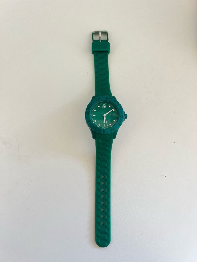 Reloj Benetton verde