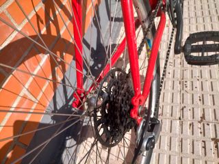 Bicicleta veintiséis pulgadas.