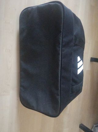 Bolsa Adidas - Deportiva Negra