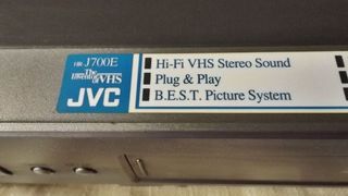 Videoregistratore JVC vintage modello HR-J700E 