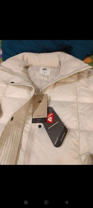Piumino lungo Nike panna donna